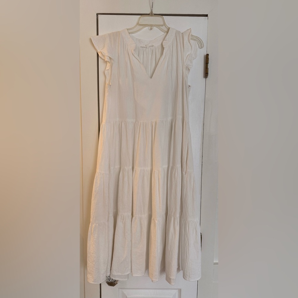 Chic White Ruffle Sleeve Midi Dress